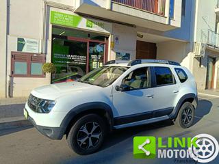 DACIA Duster usata, con Luci diurne