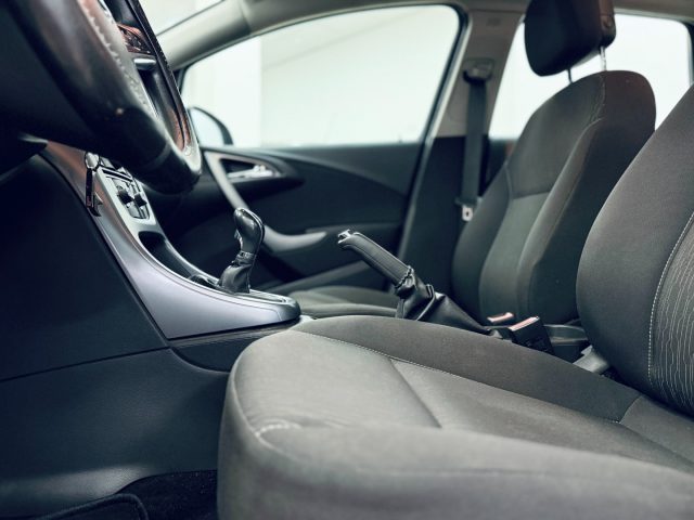 OPEL Astra usata, con Chiusura centralizzata