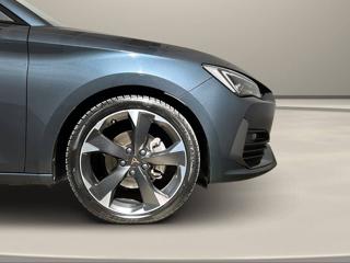CUPRA Leon usata, con Specchietti laterali elettrici