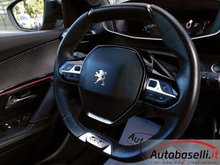 PEUGEOT 2008 usata, con Sensori di parcheggio anteriori