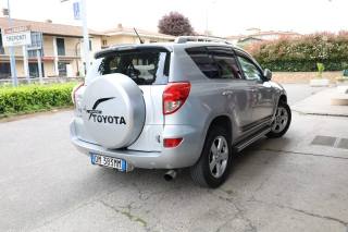 TOYOTA RAV 4 usata, con Climatizzatore
