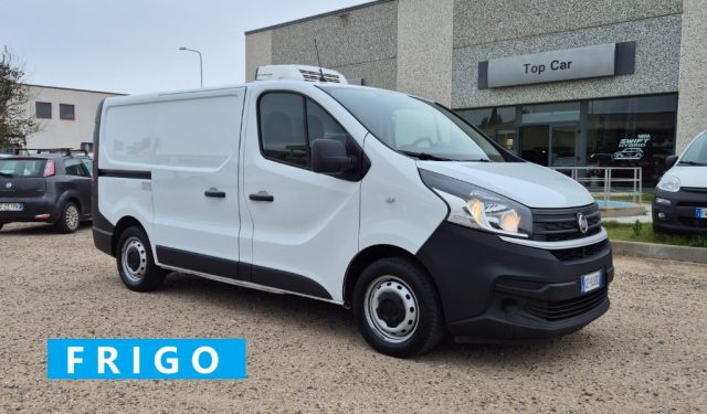 RENAULT Trafic usata, con Autoradio