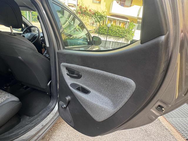 LANCIA Ypsilon usata, con Airbag testa