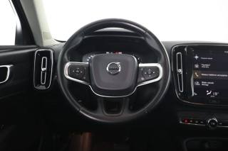 VOLVO XC40 usata 11