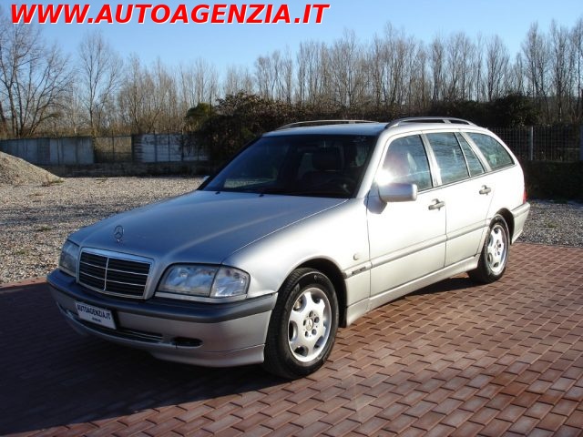MERCEDES-BENZ C 220 usata 2