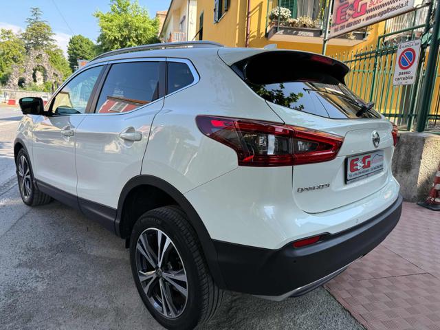NISSAN Qashqai usata, con Touch screen