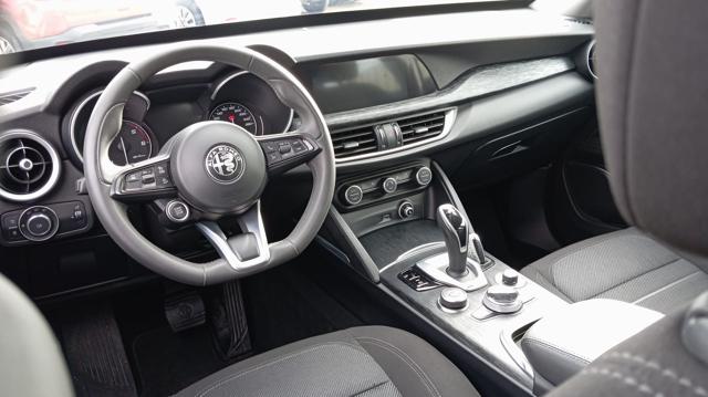 ALFA ROMEO Stelvio usata, con Cerchi in lega