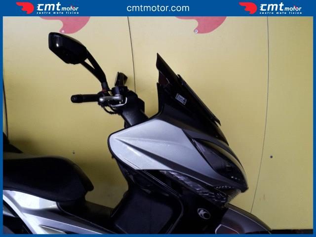 KYMCO Xciting 400i usata 8