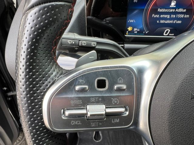 MERCEDES-BENZ GLA 200 usata 17