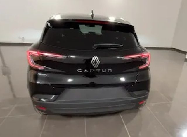 RENAULT Captur usata, con Alzacristalli elettrici