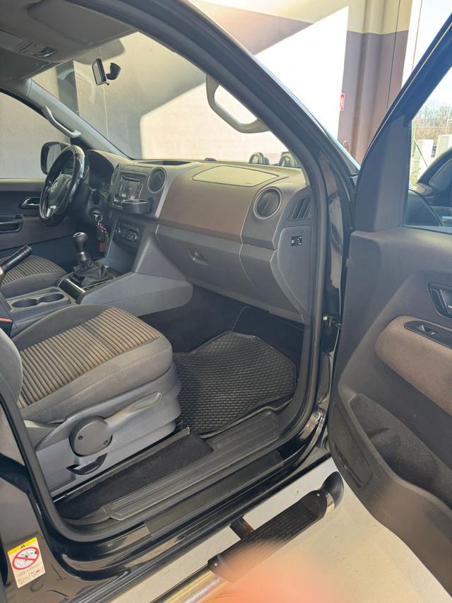 VOLKSWAGEN Amarok usata, con Sedile posteriore sdoppiato