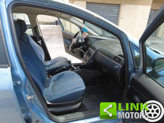 FIAT Grande Punto usata, con Sedile posteriore sdoppiato