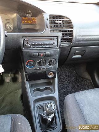 OPEL Zafira usata 16