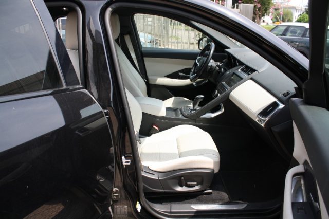 JAGUAR E-Pace usata, con ESP