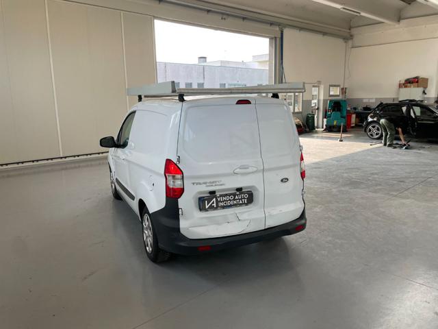 FORD Transit Courier usata, con Climatizzatore