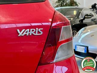 TOYOTA Yaris usata, con Autoradio