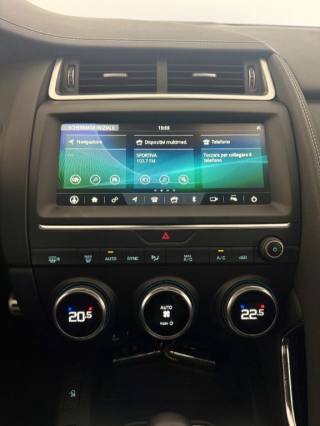 JAGUAR E-Pace usata 10