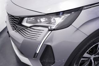 PEUGEOT 5008 usata, con Telecamera per parcheggio assistito