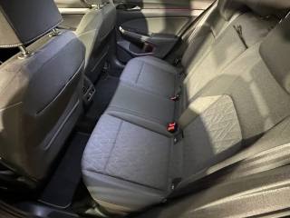 VOLKSWAGEN Golf usata, con Autoradio