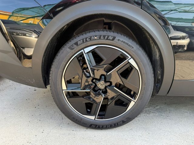 PEUGEOT 408 usata, con Fendinebbia