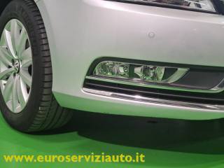 VOLKSWAGEN Passat usata 44
