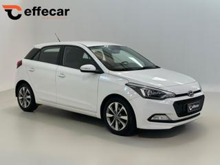 HYUNDAI i20 usata, con Airbag laterali
