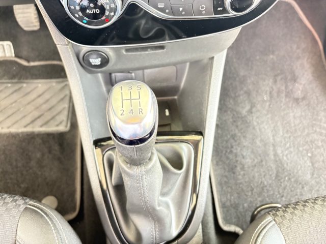 RENAULT Clio usata, con Fari LED