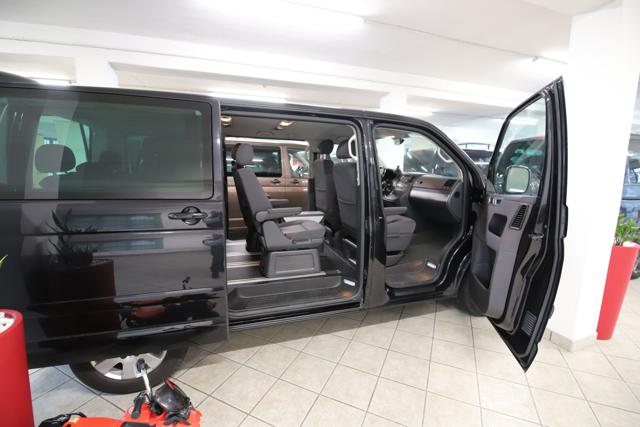 VOLKSWAGEN Multivan usata, con Servosterzo