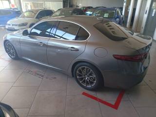ALFA ROMEO Giulia usata, con Autoradio
