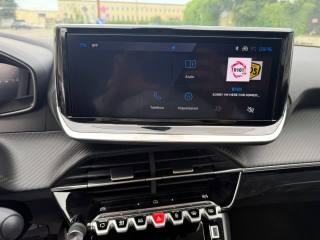 PEUGEOT 208 usata, con Sensori di parcheggio posteriori