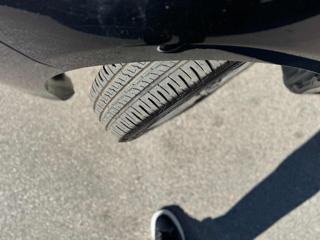 TOYOTA Yaris usata 16