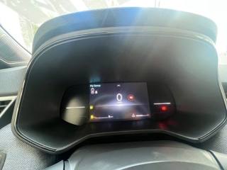 RENAULT Clio usata, con Fari LED