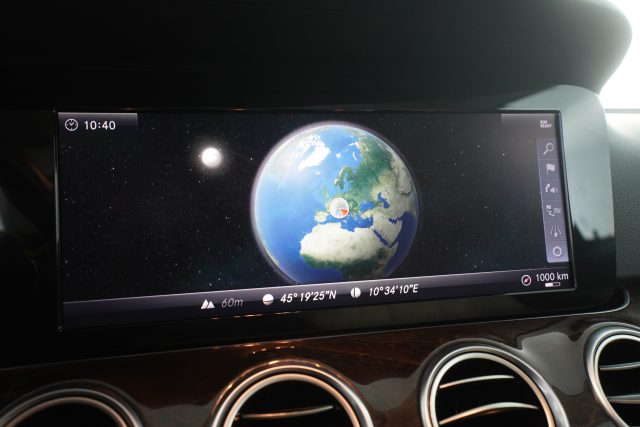 MERCEDES-BENZ CLA usata 11