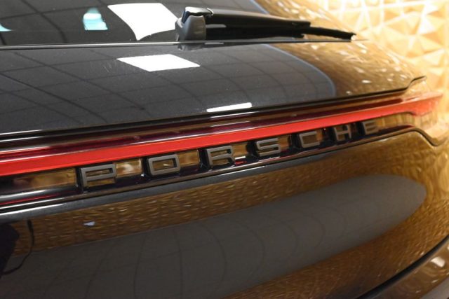 PORSCHE Macan usata 23