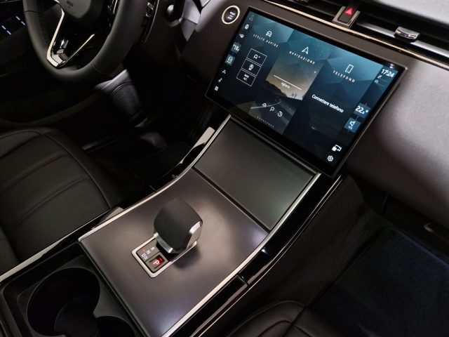 LAND ROVER Range Rover Evoque usata, con Park Distance Control