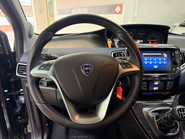 LANCIA Ypsilon usata, con Controllo automatico clima