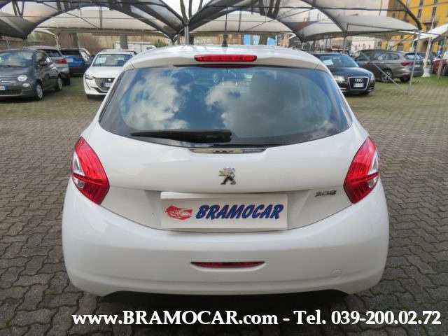 PEUGEOT 208 usata, con Boardcomputer