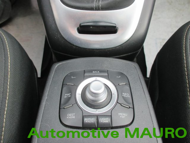 RENAULT Scenic usata 14