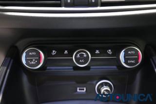 ALFA ROMEO Stelvio usata, con Leve al volante