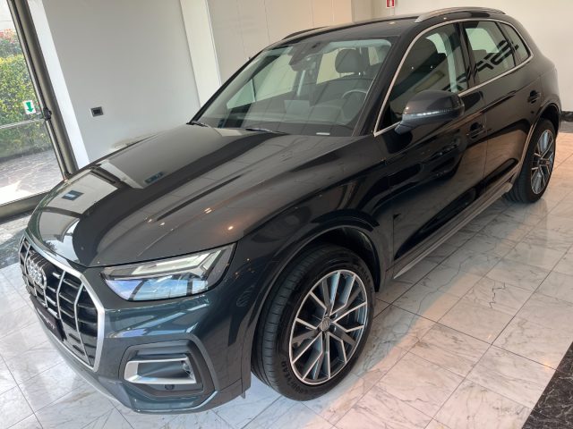 AUDI Q5 usata, con Volante in pelle