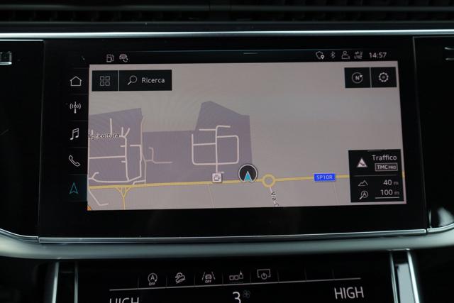 AUDI Q8 usata, con Luci diurne
