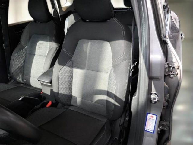 RENAULT Captur usata, con Controllo trazione