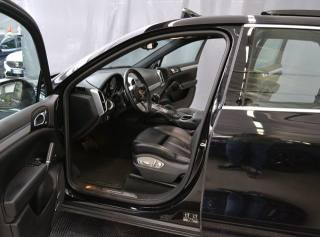 PORSCHE Cayenne usata, con Airbag