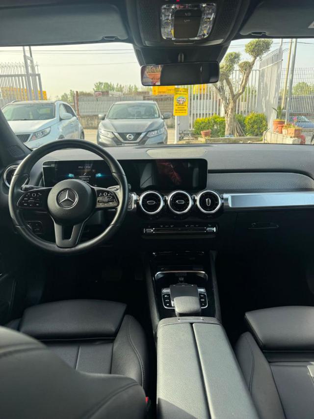 MERCEDES-BENZ GLB 200 usata, con Climatizzatore