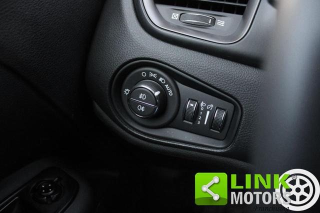 JEEP Renegade usata, con Luci diurne