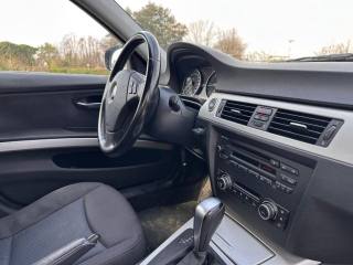 BMW 318 usata, con Fari Xenon