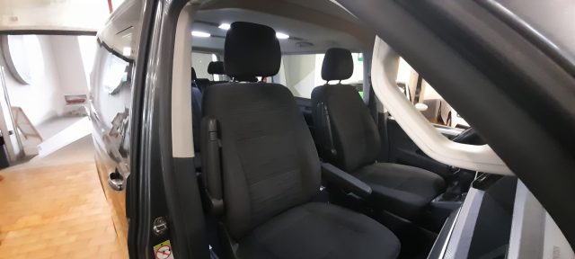 VOLKSWAGEN Multivan usata 31