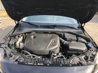 VOLVO V60 usata, con Frenata d