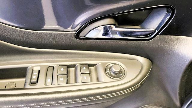 OPEL Mokka X usata, con Park Distance Control