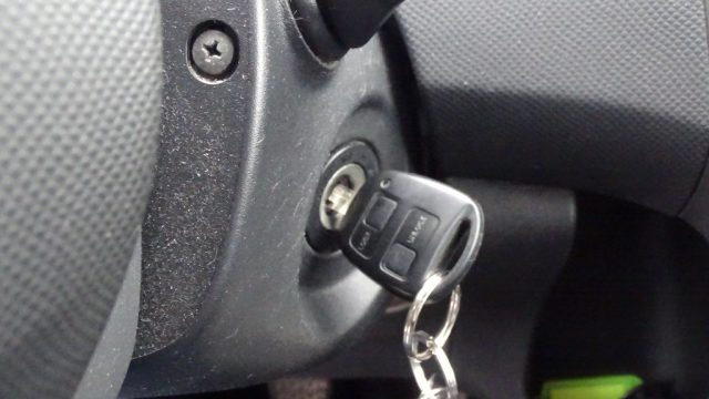 TOYOTA Yaris usata 88